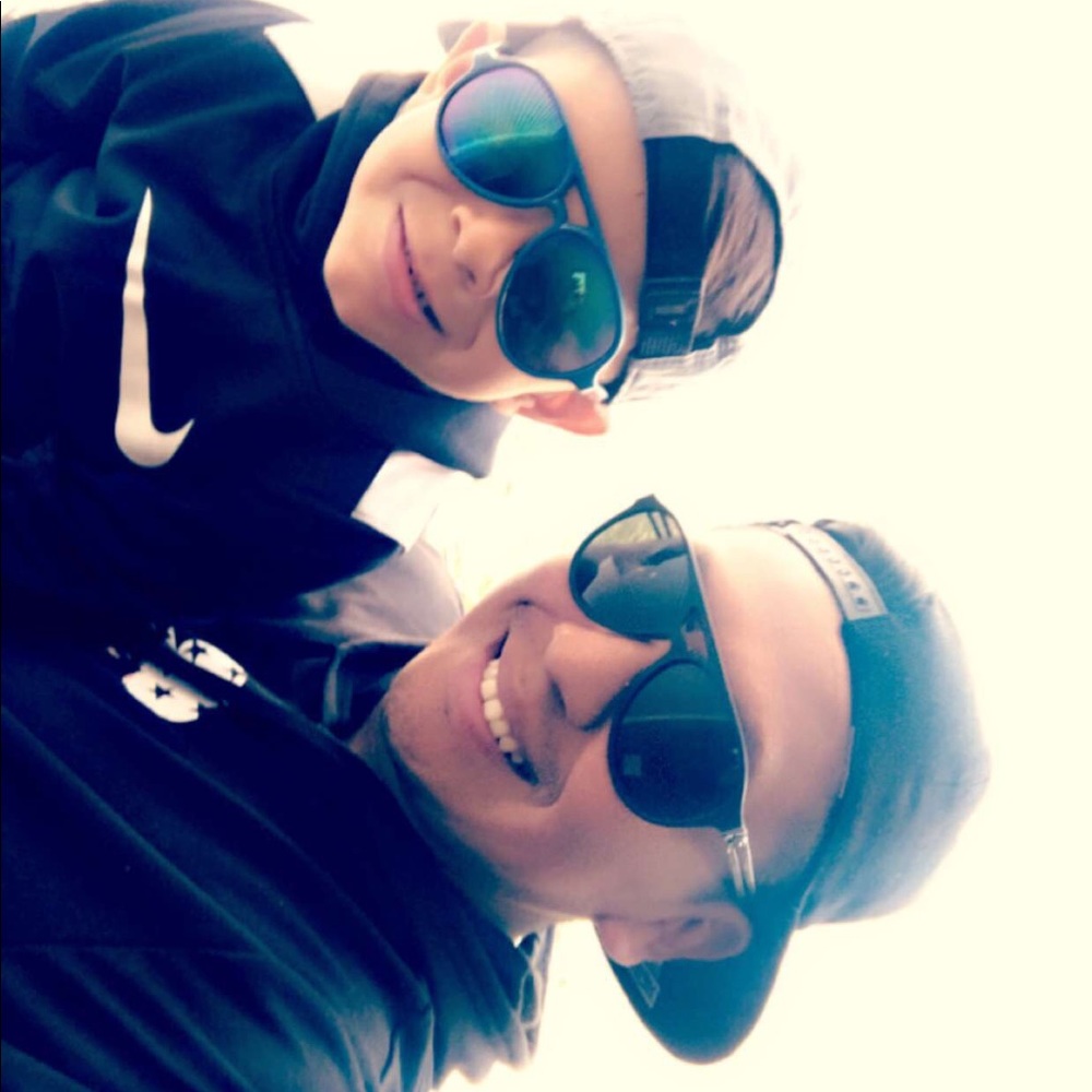 Meet your Posher, Luis a